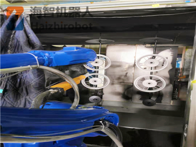 豪运国际自动喷粉机器人系列